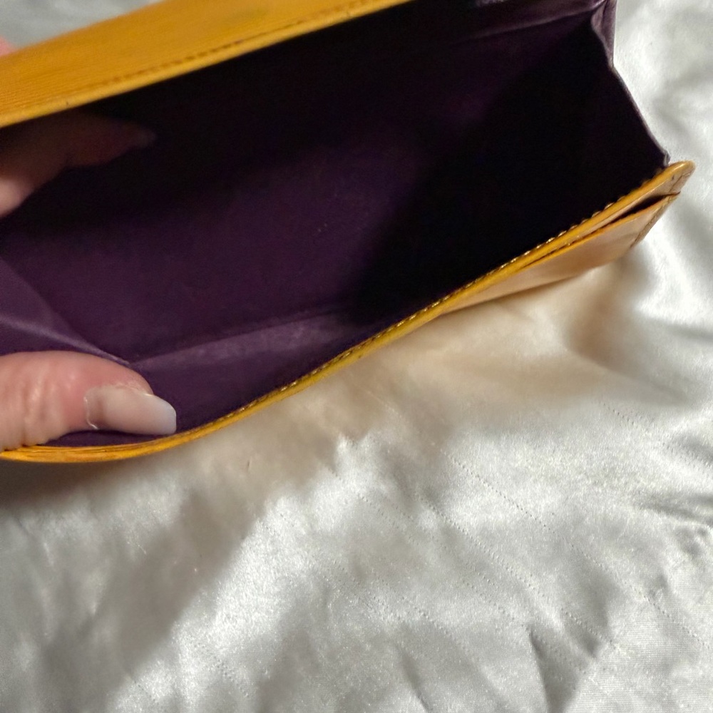 Louis Vuitton Yellow Epi Leather Folded Wallet - Picture 5 of 9